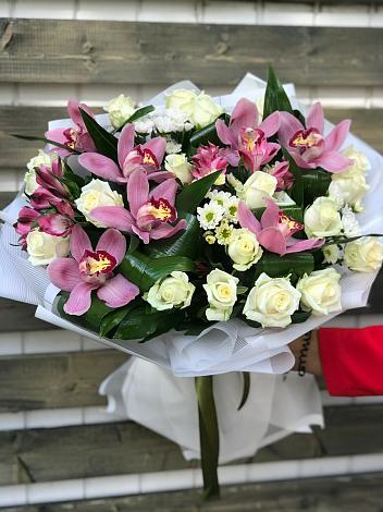 Букет цветов из: Розы и Хризантемы в Первомайском Тамбовской области