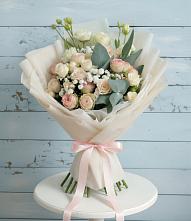 Букет цветов из:  Розы и Лизиантусы в Первомайском Тамбовской области