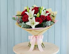 Букет цветов из:  Лилии и Розы в Первомайском Тамбовской области