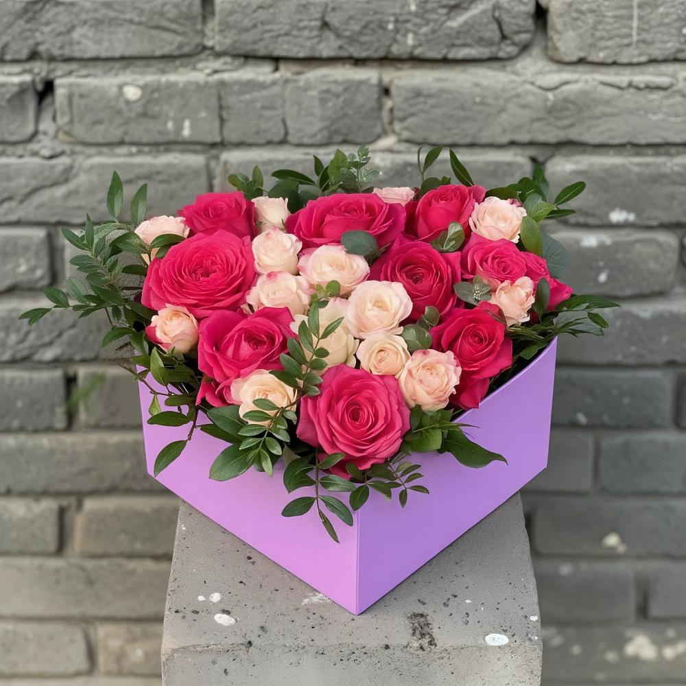 Цветочная композиция из Розы в коробке в Первомайском Тамбовской области