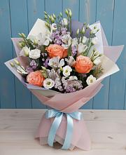 Букет цветов из:  Лизиантусы, Розы, Альстромерии и Гипсофила в Первомайском Тамбовской области
