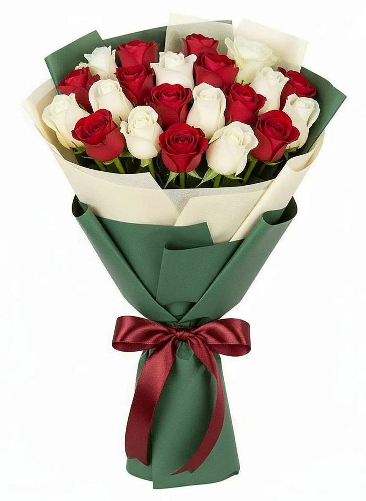 Букет Микс из красных и белых роз в Первомайском Тамбовской области