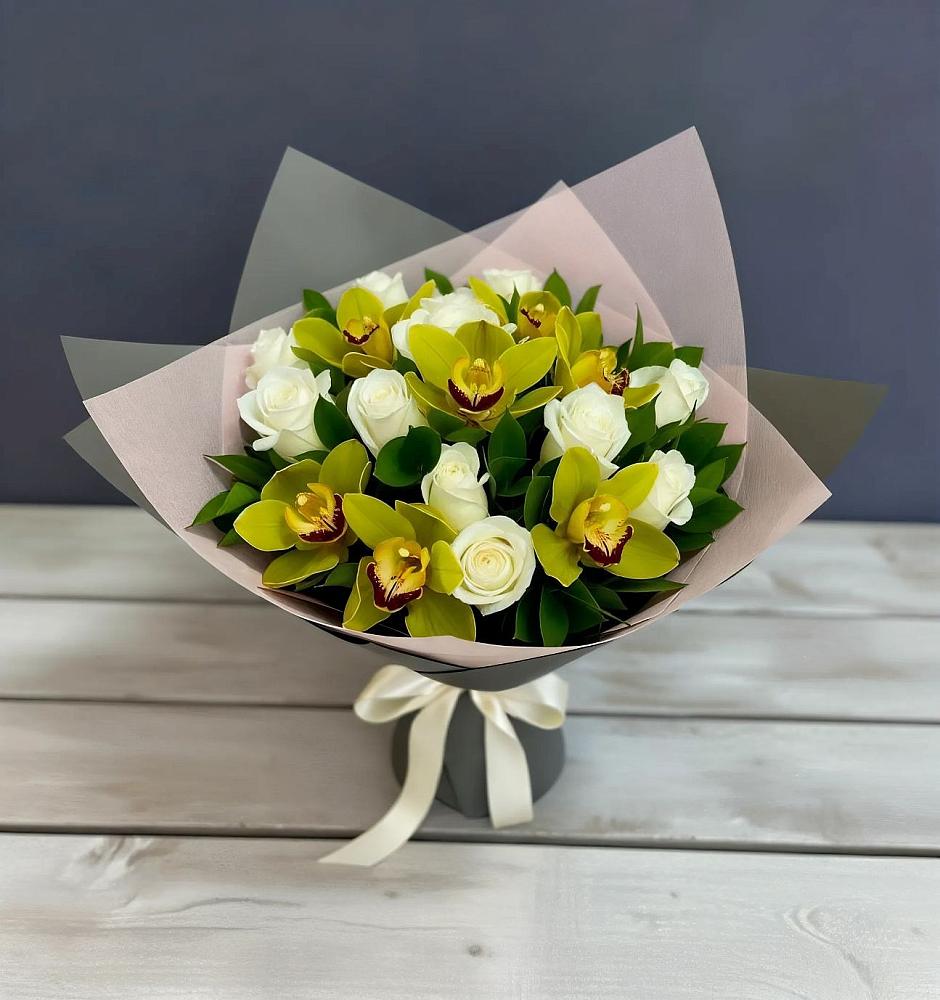 Букет цветов из: Орхидеи и Розы в Первомайском Тамбовской области