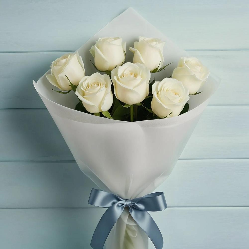 Букет 7 Белых роз Эдлесс Лав в Первомайском Тамбовской области